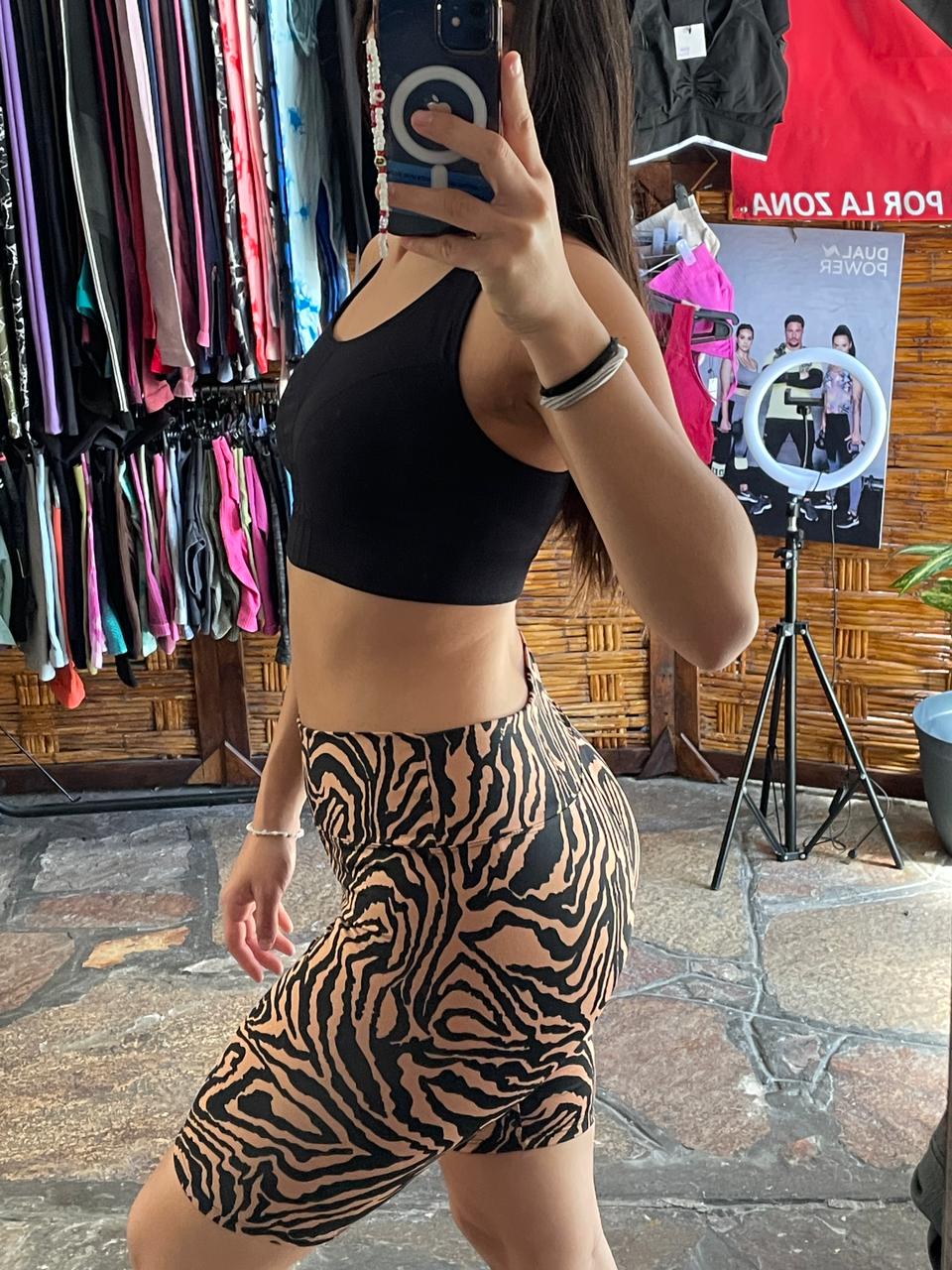 BIKER ZEBRA - Imagen 2